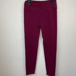 Fabletics Maroon Leggings Size L EUC